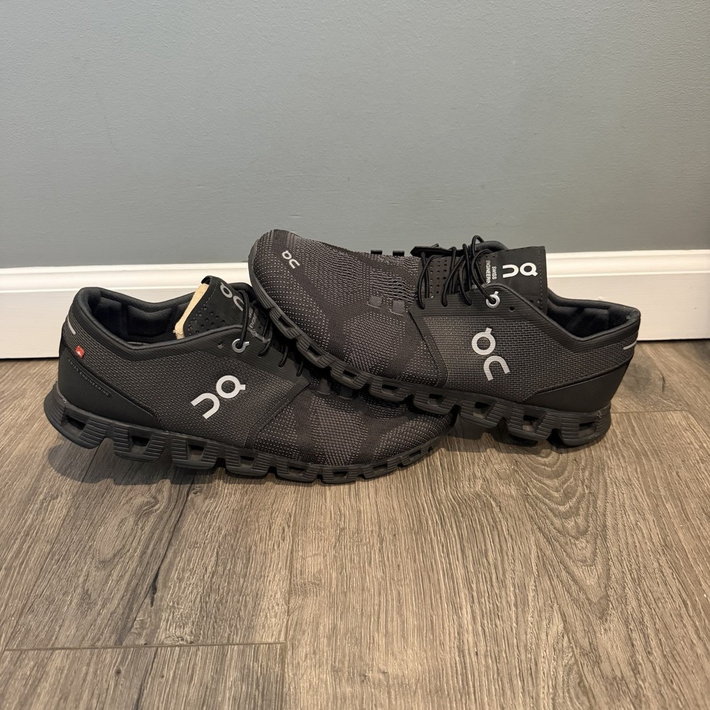 On Cloud X Mens 10.5 Triple Black Asphalt Athletic Sneaker Shoes Running